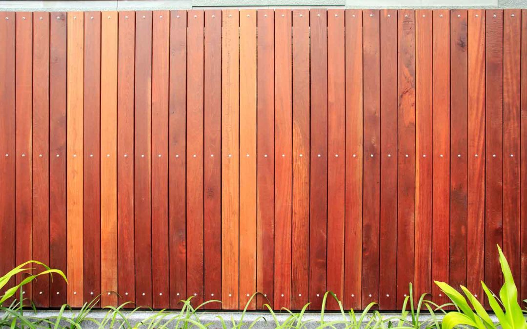 Expert Fence Staining Services in Langley – We Can Help!